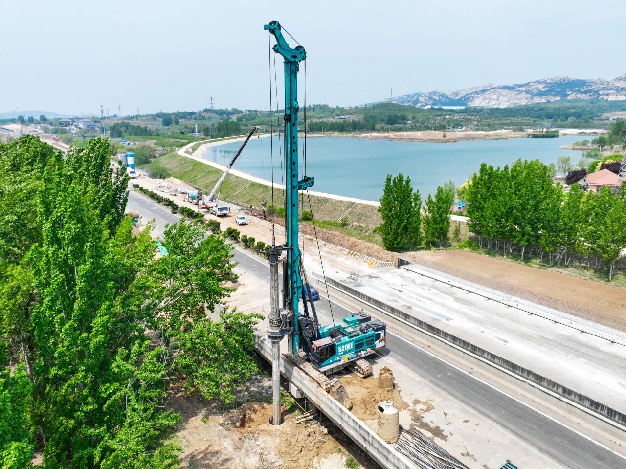 直击施工一线,山河智能增程式旋挖钻机实力助建国家重点工程