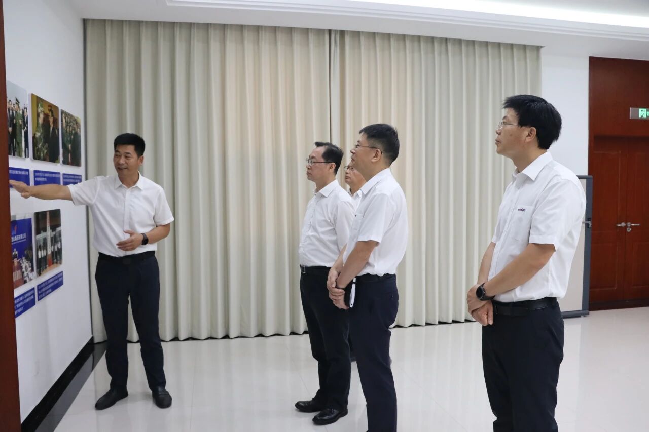 山河智能党委书记、董事长付向东率队拜访中国安能集团